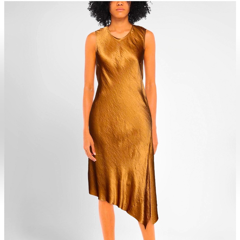 ANN DEMEULEMEESTER
Hammered-satin Midi 6